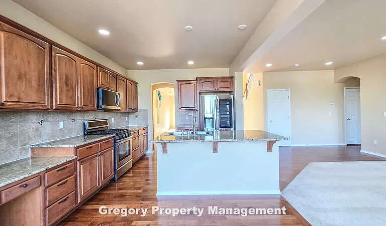 22904 42nd Dr SE — Photo 12