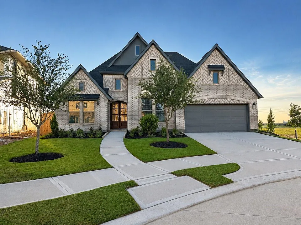 10519 Bright Cloud Dr