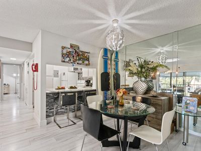 712 Sunny Pine Way #E2, Greenacres, FL, 33415