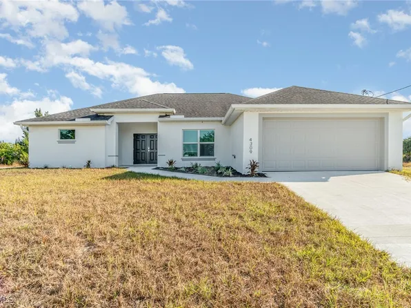 4309 NE 20th Court Cpe, Coral, FL 33909