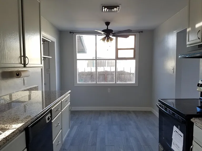 3144 Ida Dr — Photo 22