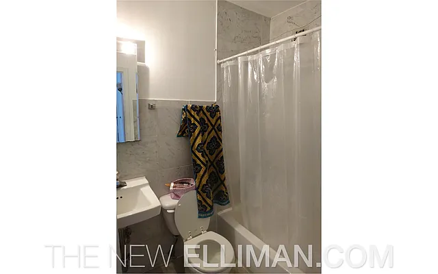 Rented by Douglas Elliman | media 25