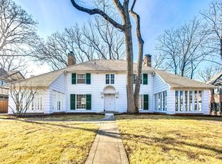 1442 Forest Ave, Highland Park, IL 60035