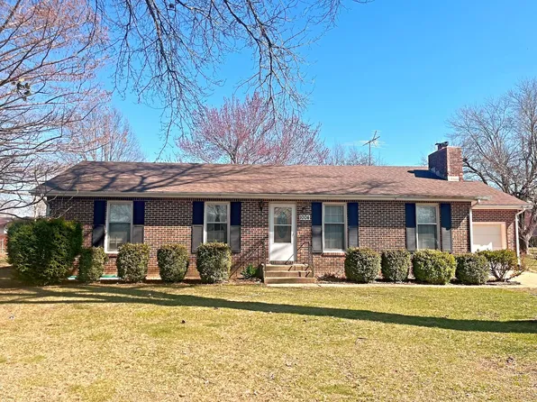 1004 Sunset Drive, Mountain Grove, MO 65711