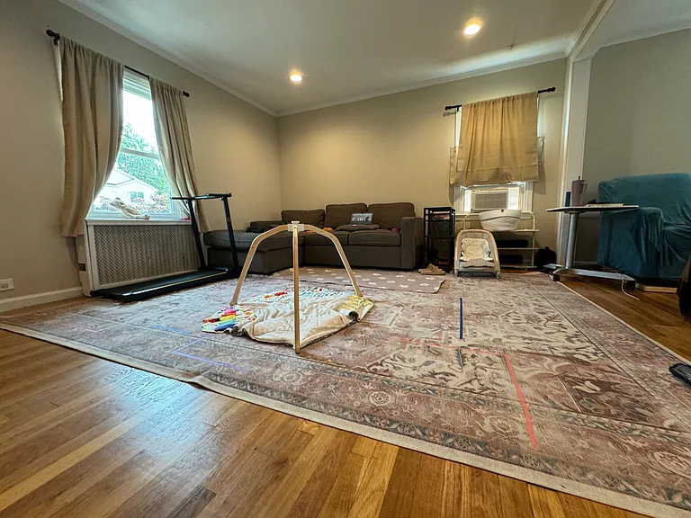 45 Irving Ln — Photo 2