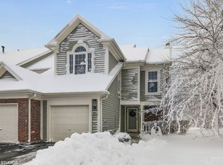240 Steeplechase Ct, Schaumburg, IL
