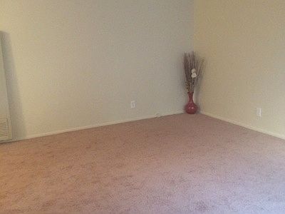 4th image of 11839 Magnolia Blvd APT 8