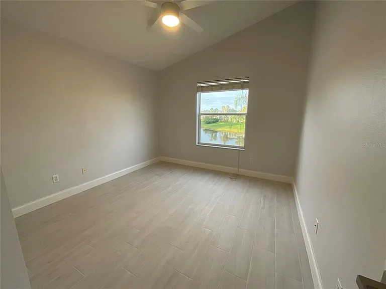 13668 Crystal River Dr — Photo 21