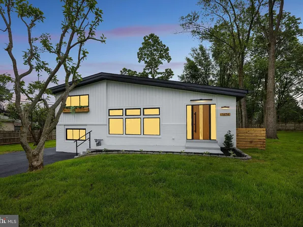 1674 Lafayette Way, Blue Bell, PA 19422