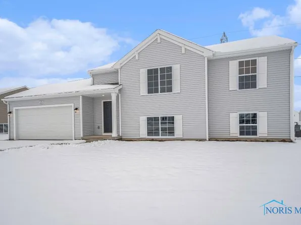 1520 Circle Dr, Millbury, OH 43447