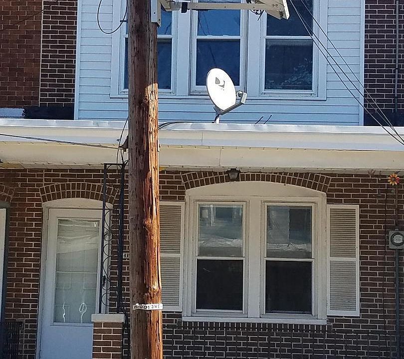 1st image of 214 Cedar Ave