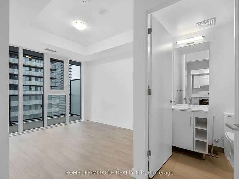 634 Church St #4101 — Photo 12