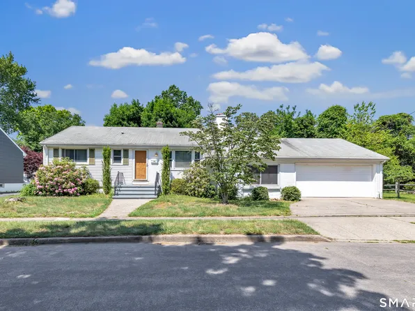 102 Geneva Terrace, Fairfield, CT 06824