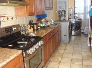 60 Post St APT 2B, Yonkers, NY 10705