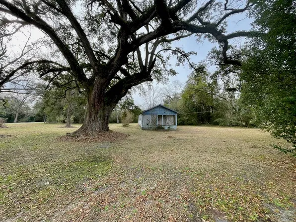 346 E Jackson St, Boston, GA 31626