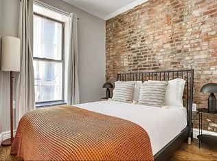 434 W 52nd St APT 3, New York, NY 10019