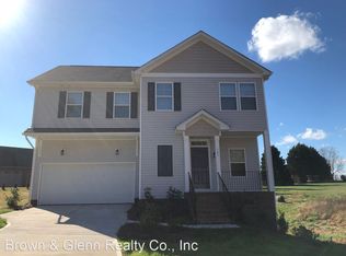 141 Gray Barn Dr, Troutman, NC 28166
