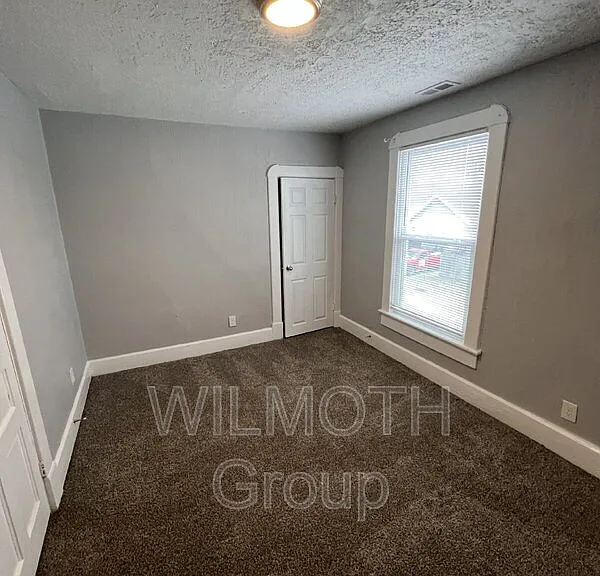 248 N Beville Ave — Photo 19