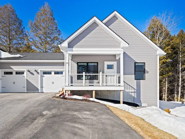 27 Youngs Lane #27, Freeport, ME 04032