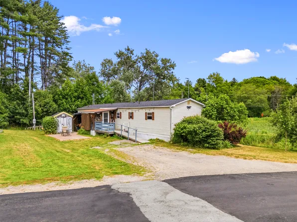 43 Medomak Mobile Home Park #43, Waldoboro, ME 04572