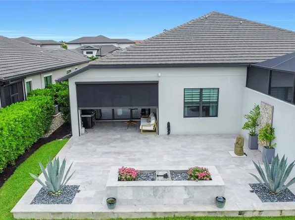14846 Loggerhead DR, NAPLES, FL 34120