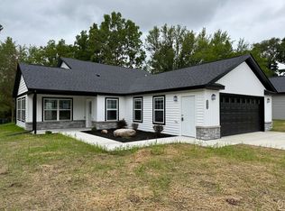 1470 Clark St, Lake Odessa, MI 48849
