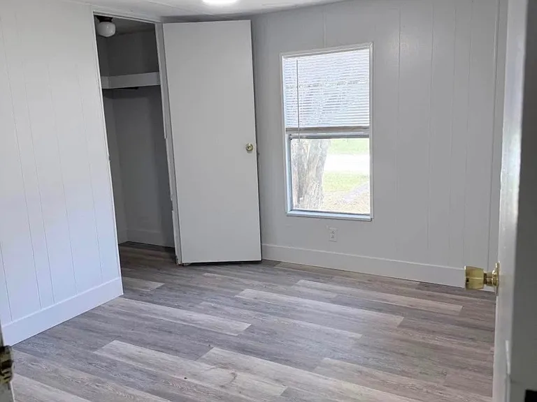 20504 Spanish Ln — Photo 11