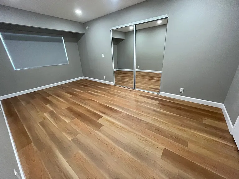 1438 Myrtle Ave — Photo 8