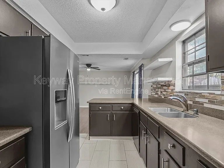 2918 Arrowhead Dr — Photo 11