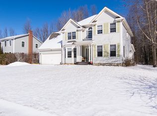 64 Muirfield Rd, Burlington, VT 05408