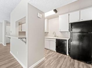 6811 Alvarado Rd UNIT 20, San Diego, CA 92120