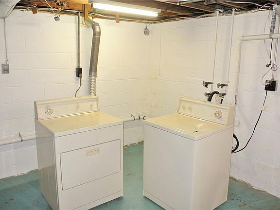 5th image of 5321 Crittenden Ave