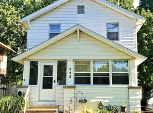 242 Burnham St W, Battle Creek, MI