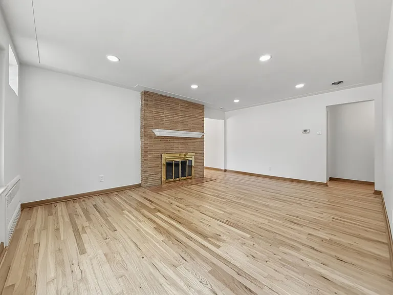 1101 Locust St — Photo 7