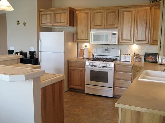 3rd image of 16311 E 9th Ln