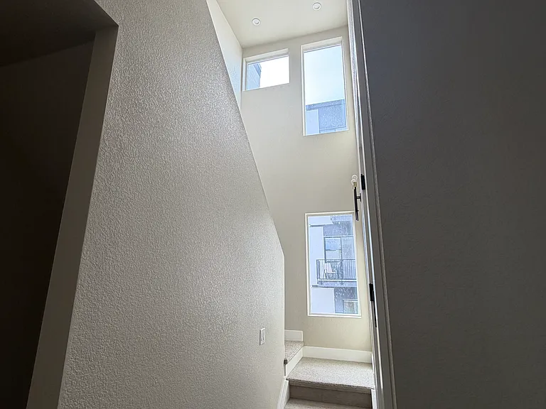 1579 Grove St #3 — Photo 14