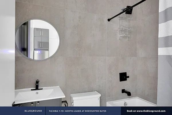 Rented by The Blueground | media 36