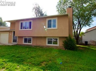 3435 Colony Hills Rd, Colorado Springs, CO 80916