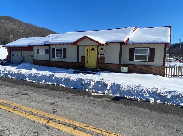 326 Greenbrier Ave, Rainelle, WV 25962