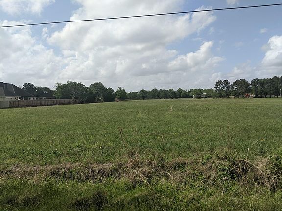 3rd image of 0 Fm 1462 Rd
