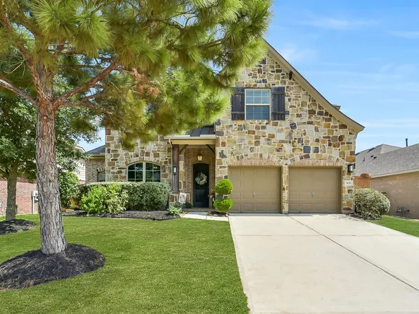 800 Yellow Birch Ln, Conroe, TX 77304