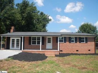 111 Grapevine Ln, Liberty, SC 29657