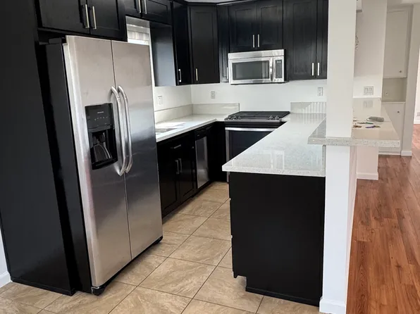 1027 N Stanley Ave APT 6, West Hollywood, CA 90046