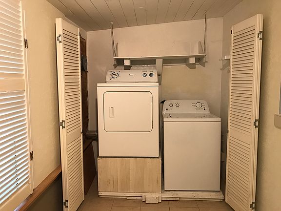 4th image of 336 Flushing Ave