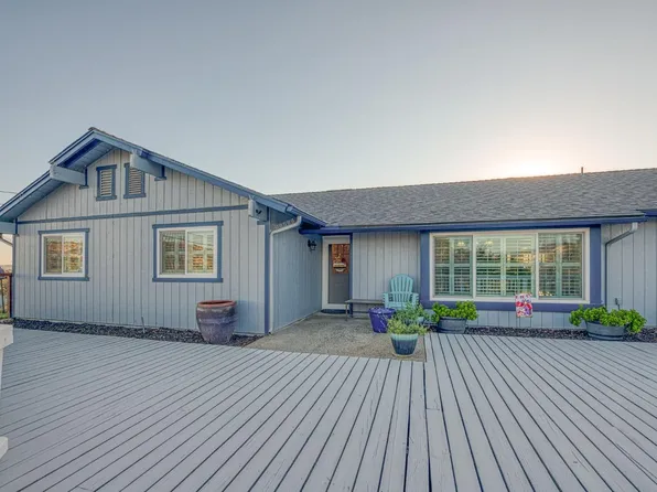30782 Titan Dr, Coarsegold, CA 93614