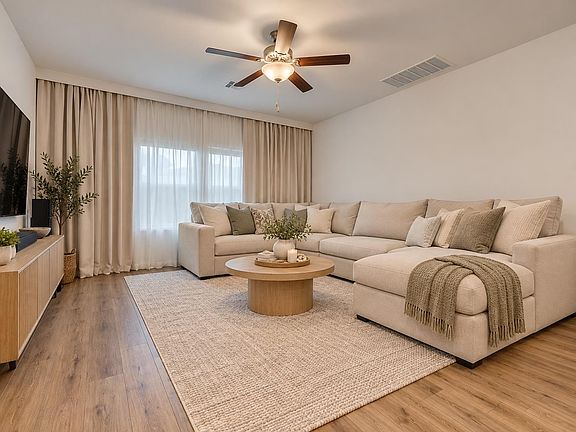 2nd image of 1208 Sweetspire St