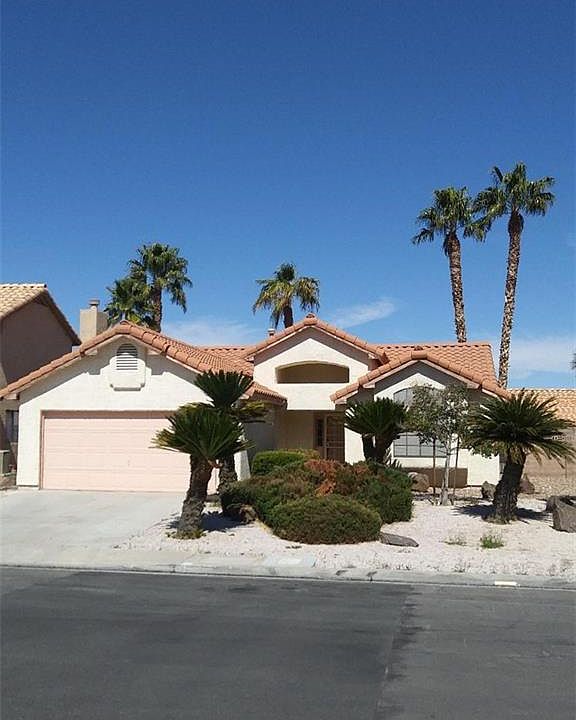 1st image of 1756 Yellowwood Dr