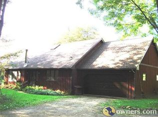 1220 Wisconsin Rd, Derby, NY 14047