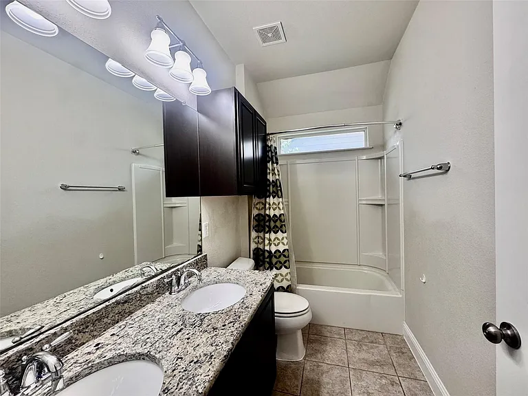3032 Angelina Ct — Photo 10