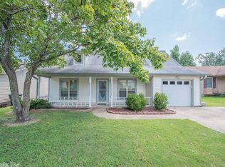 110 Greentree Rd, Sherwood, AR 72120